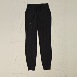 Lululemon Ready to Rulu High-rise Jogger